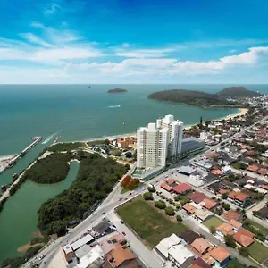 Lindo Apto Em Club Na Alegre Apartamento