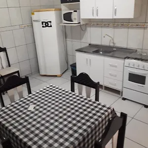 C. Santos Apartamento