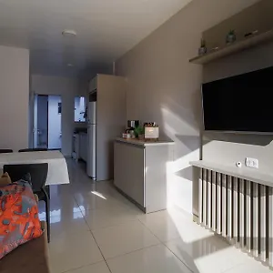 Curta De Armação - Casa Orquídea Apartamento